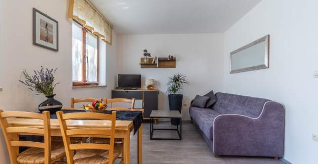 Apartments Percan Krnica / Jasen A1