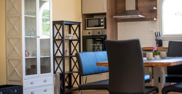 Apartman sa četiri spavaće sobe br.5 u Via Flavia