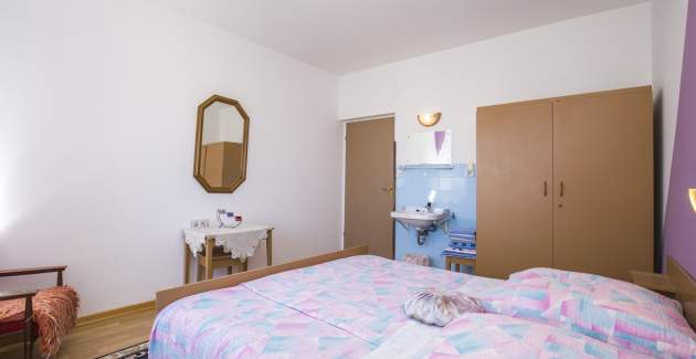 Rooms Padovan/ Room S7 -Banjol