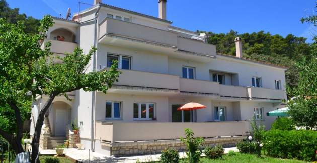 Apartments Halovic Kampor / Apartment A1 - Insel Rab