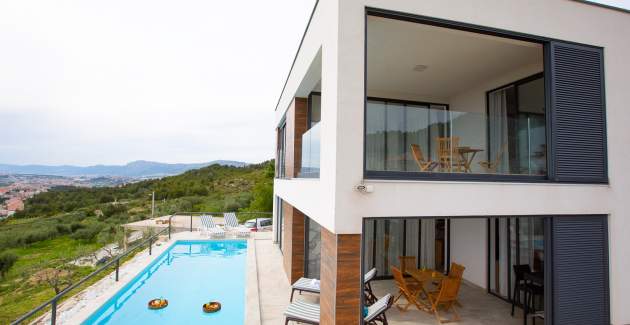 Luxury Villa Royal 2 near Split