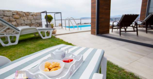 Luxury Villa Royal 2 near Split