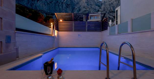 Villa Spring in Makarska, private heated pool