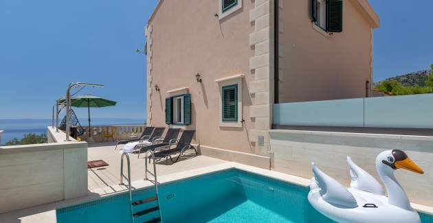 Villa Spring in Makarska, private heated pool