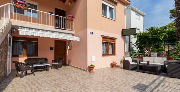 Genoa S5 Rooms in Porec