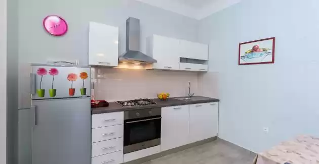 Apartment Mario