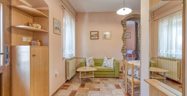 Apartman Rinaldis No 2 s pogledom na vrt