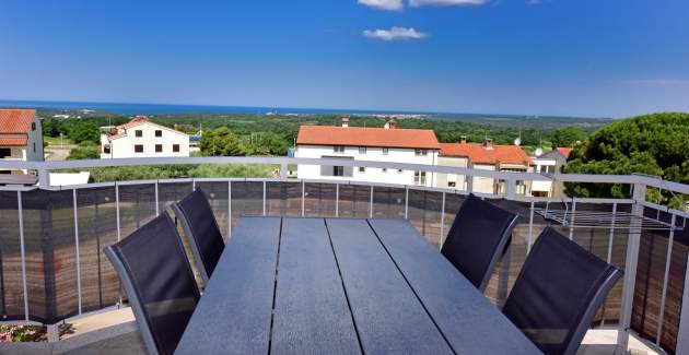 Deluxe Apartment in Tar with Sea View