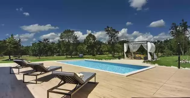 Villa Radola Residence - Heated Pool