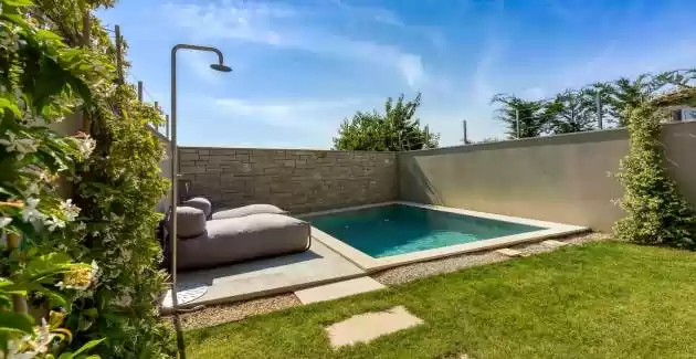 Holiday House Molaj with Private Pool