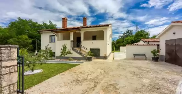 Casa Ina wit Private Pool