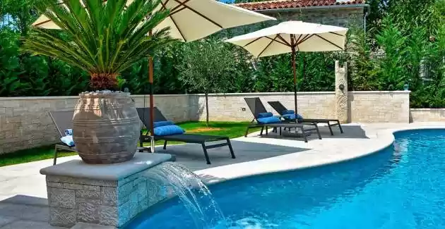 Villa Zita with Pool and Wellness