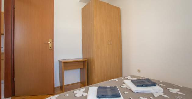 Apartman Punta III sa spavaćom sobom u prizemlju