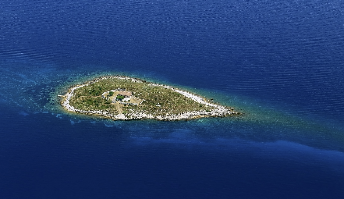 ravna-sika-island-boris-kacan