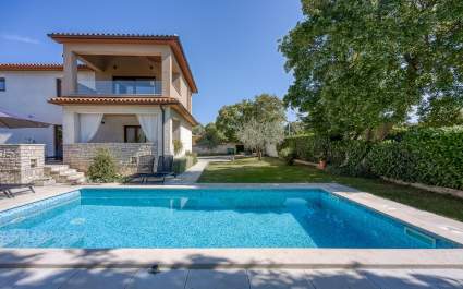 Holiday House Rita with Private Pool